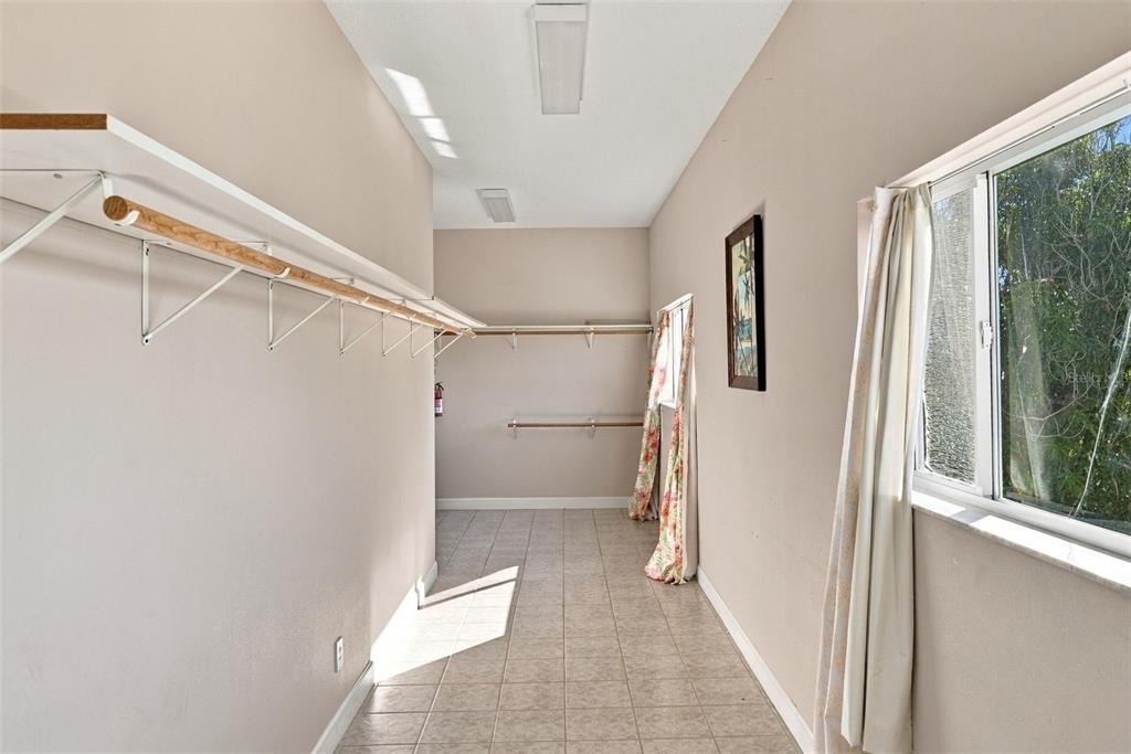 314 10th Avenue - Photo 40