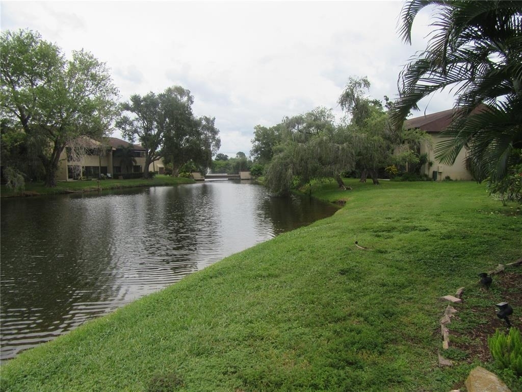 875 S Village Drive N - Photo 38