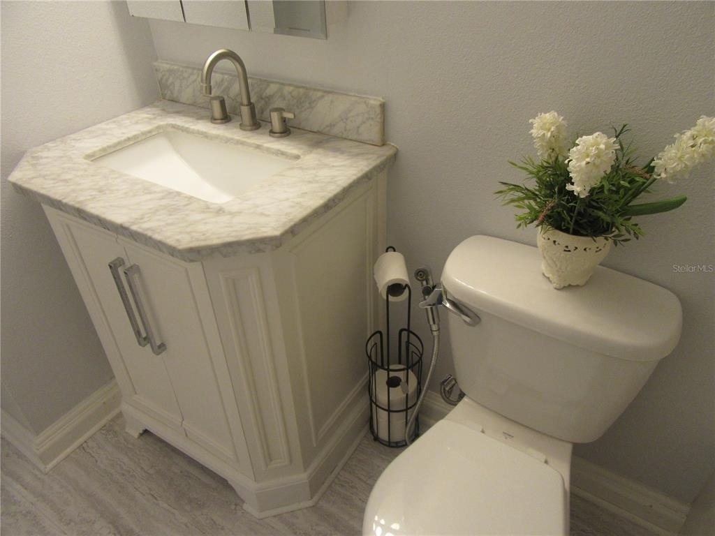 875 S Village Drive N - Photo 26
