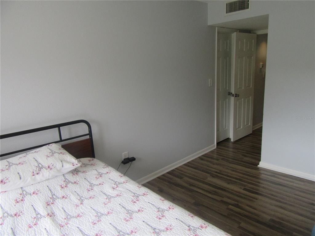 875 S Village Drive N - Photo 20