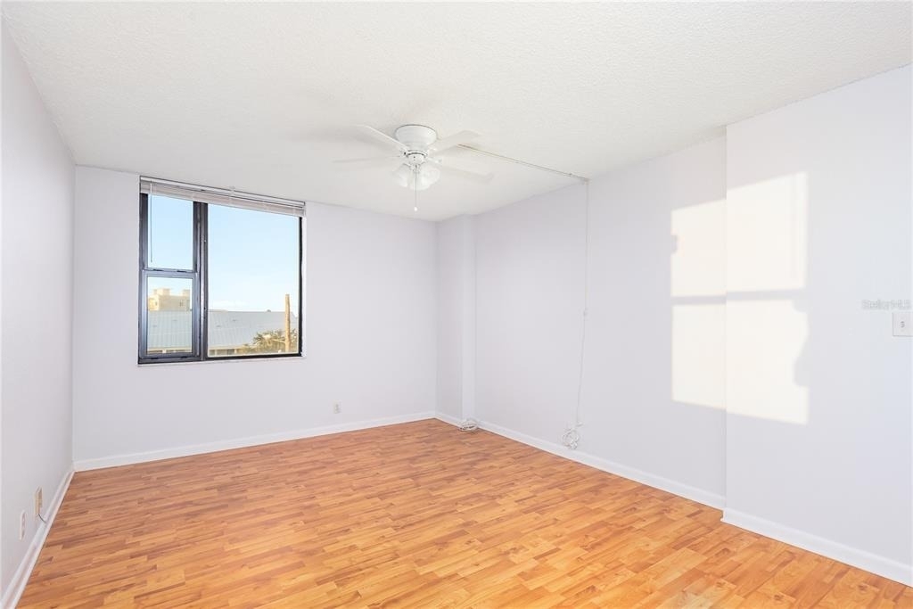255 Dolphin Point - Photo 30
