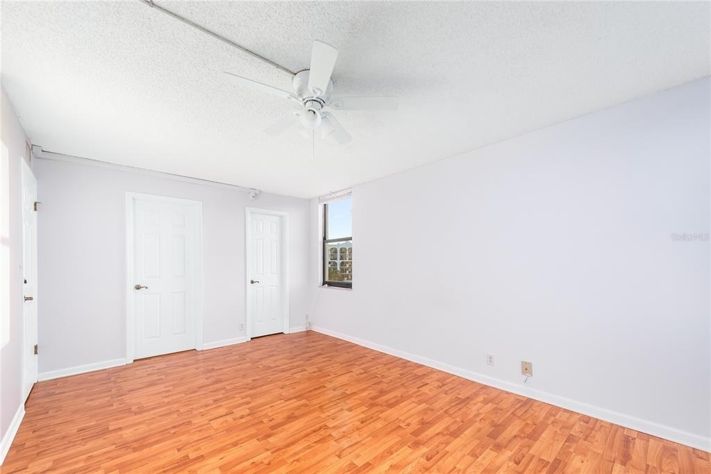 255 Dolphin Point - Photo 27
