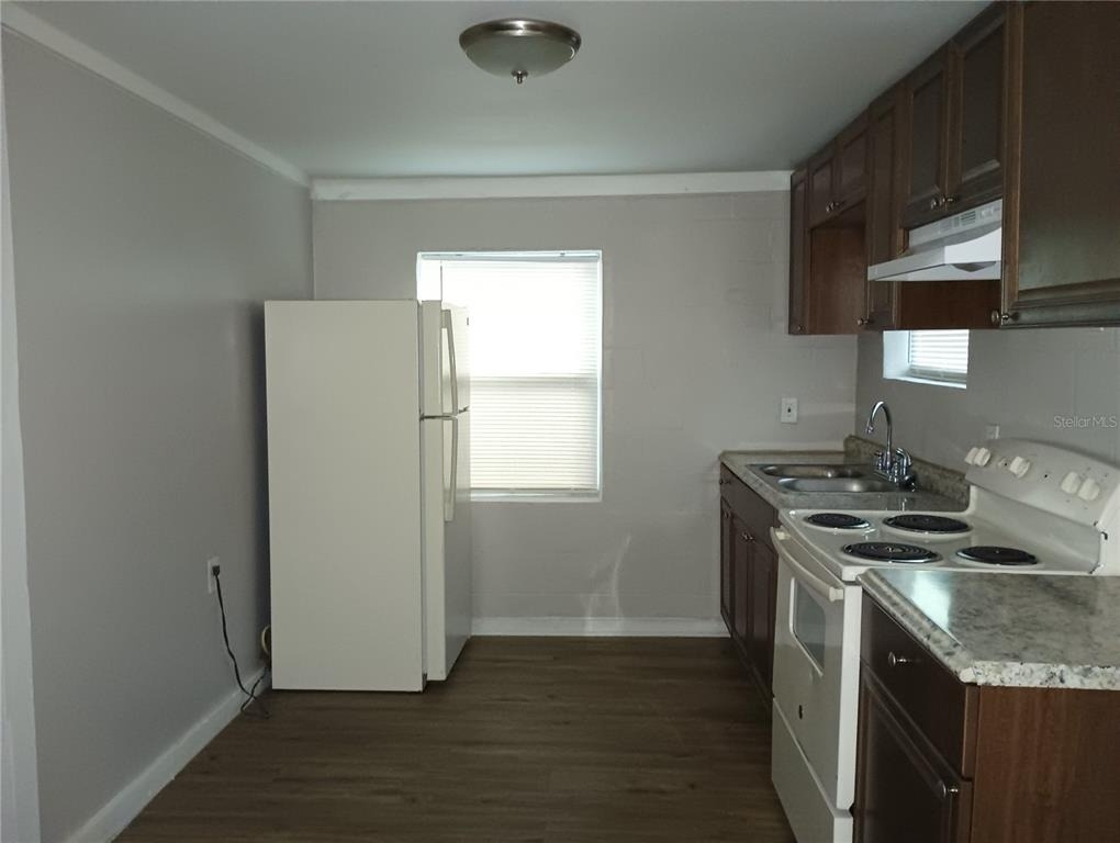 3635 State Road 60 E - Photo 15
