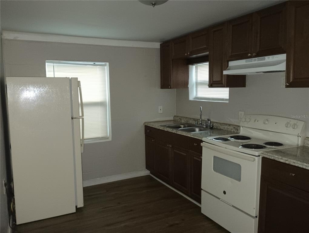 3635 State Road 60 E - Photo 16