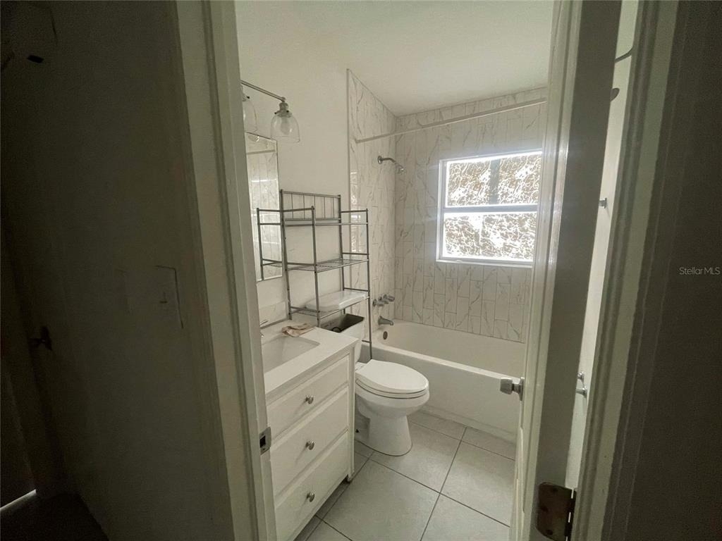 3411 W Grace Street - Photo 5
