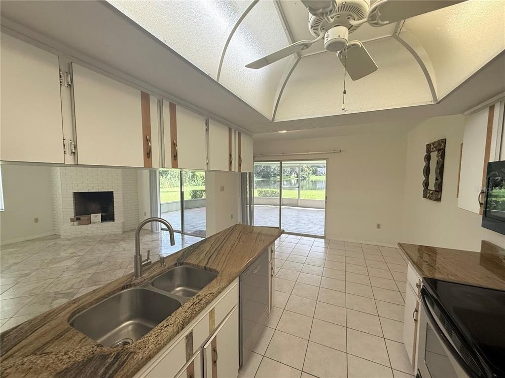 5440 Lady Bug Lane - Photo 21