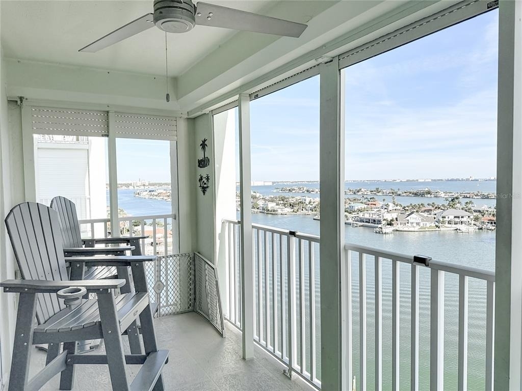 400 64th Avenue - Photo 29