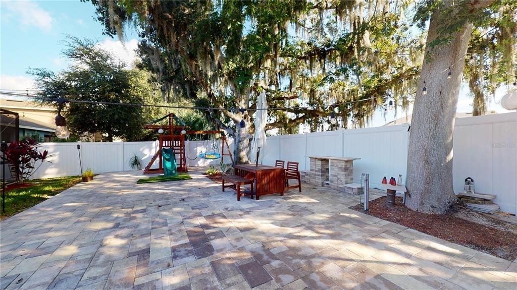 12104 Legacy Bright Street - Photo 17
