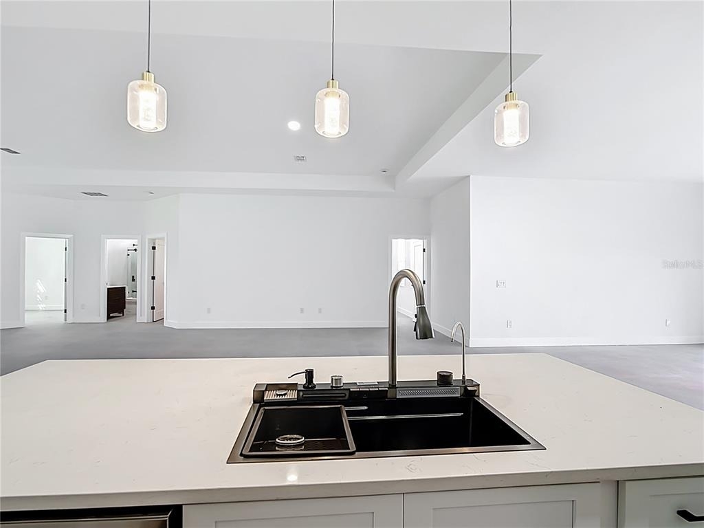 174 Ingram Boulevard - Photo 13