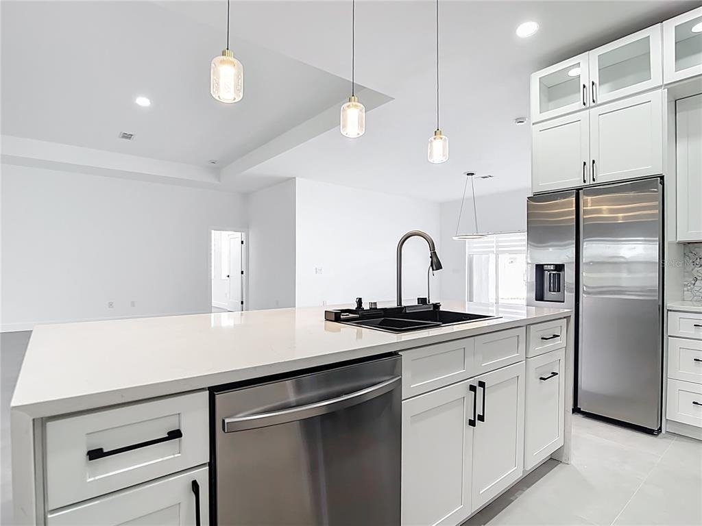 174 Ingram Boulevard - Photo 12