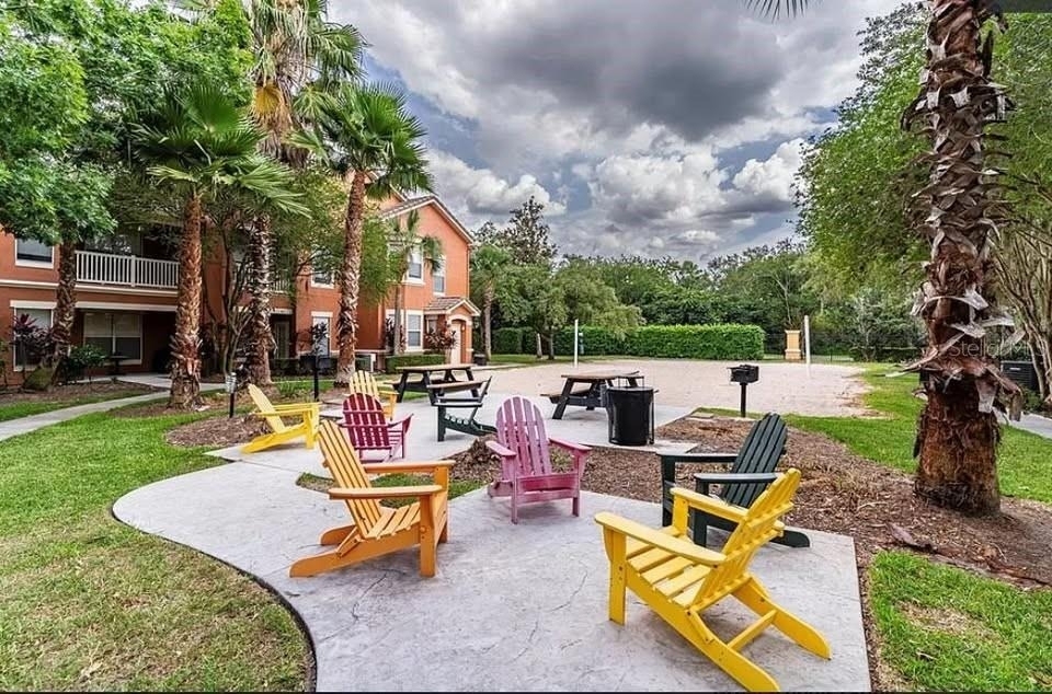 8818 Villa View Circle - Photo 15