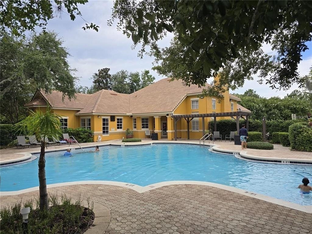 8818 Villa View Circle - Photo 18