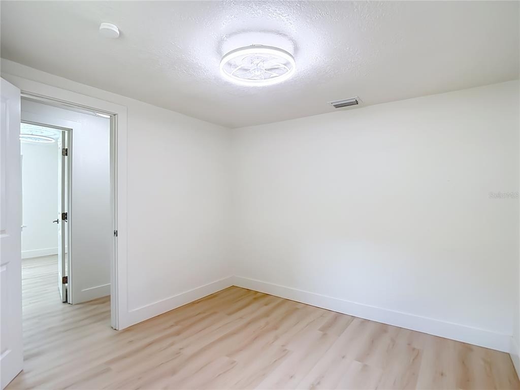 7706 E 25th Avenue - Photo 23