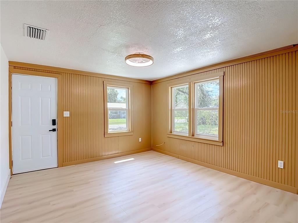 7706 E 25th Avenue - Photo 10