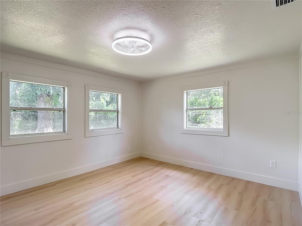 7706 E 25th Avenue - Photo 24