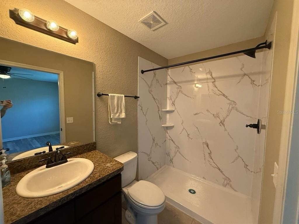 5663 Nw 57th Street - Photo 11