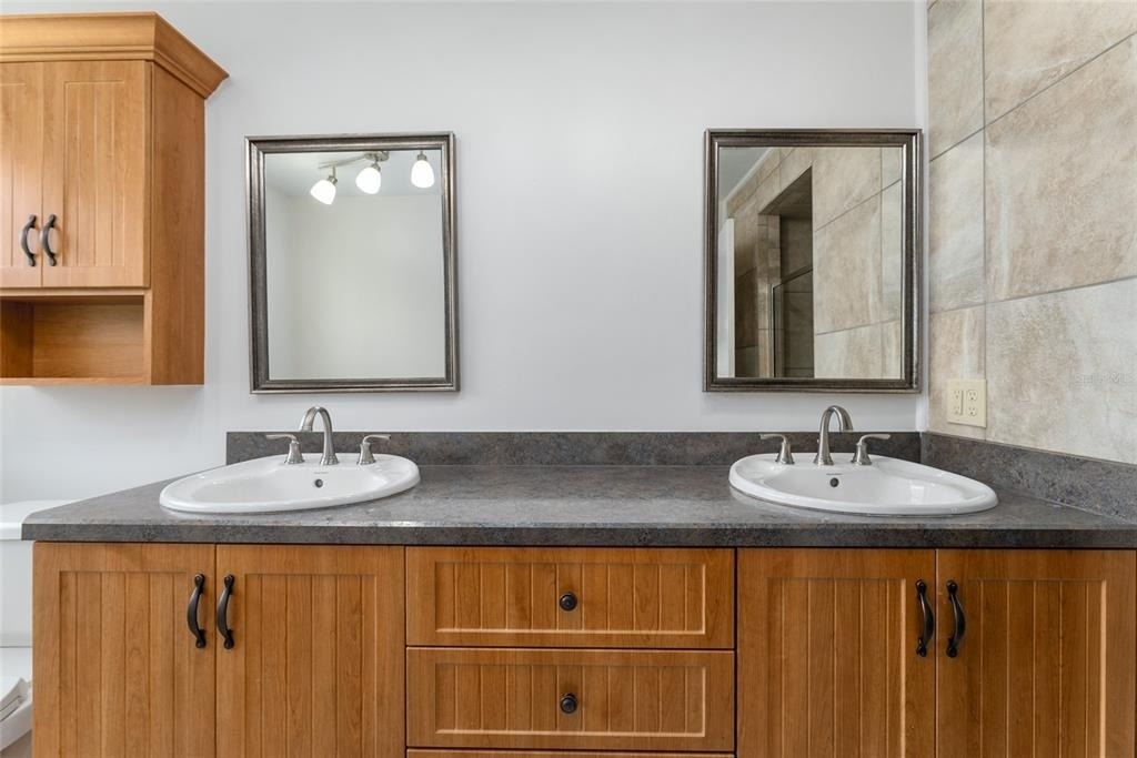 5189 Nw 76th Court - Photo 43
