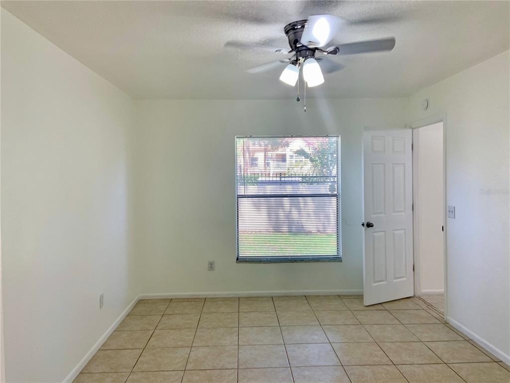 2966 S Semoran Boulevard - Photo 8
