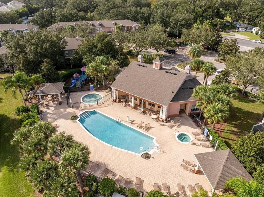 2433 Caravelle Circle - Photo 47