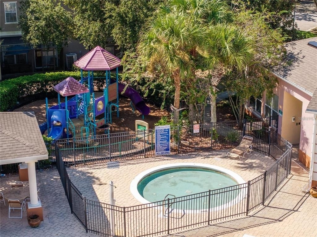 2433 Caravelle Circle - Photo 49