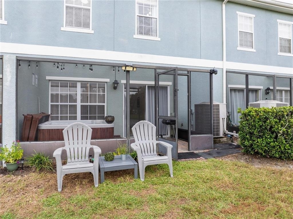 2433 Caravelle Circle - Photo 43
