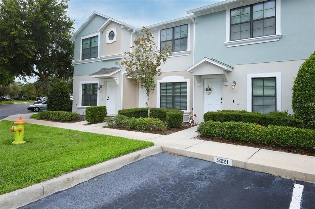 5221 Windsor Lake Circle - Photo 0