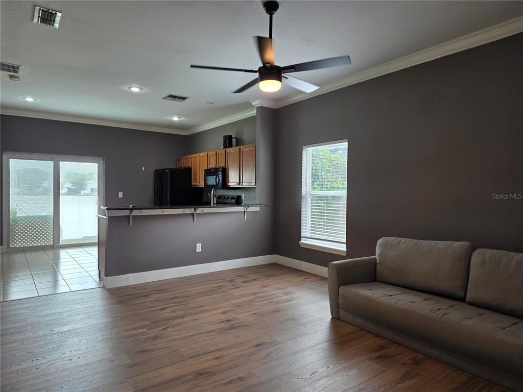 4908 Waterside Pointe Circle - Photo 7