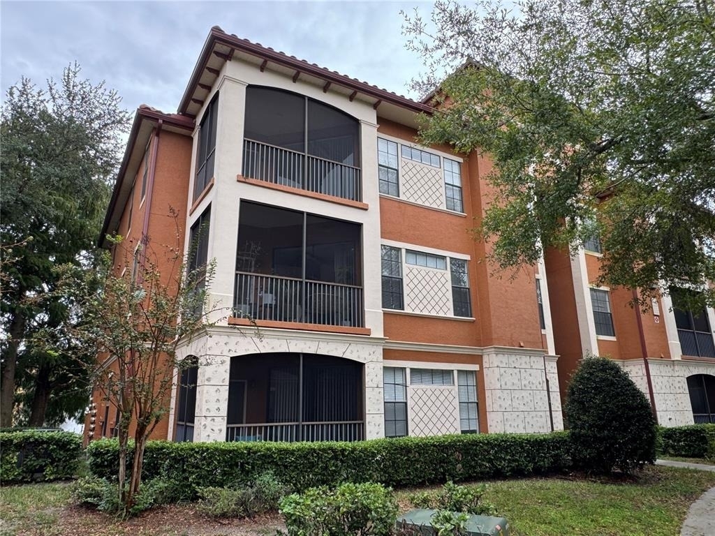 6149 Metrowest Boulevard - Photo 1