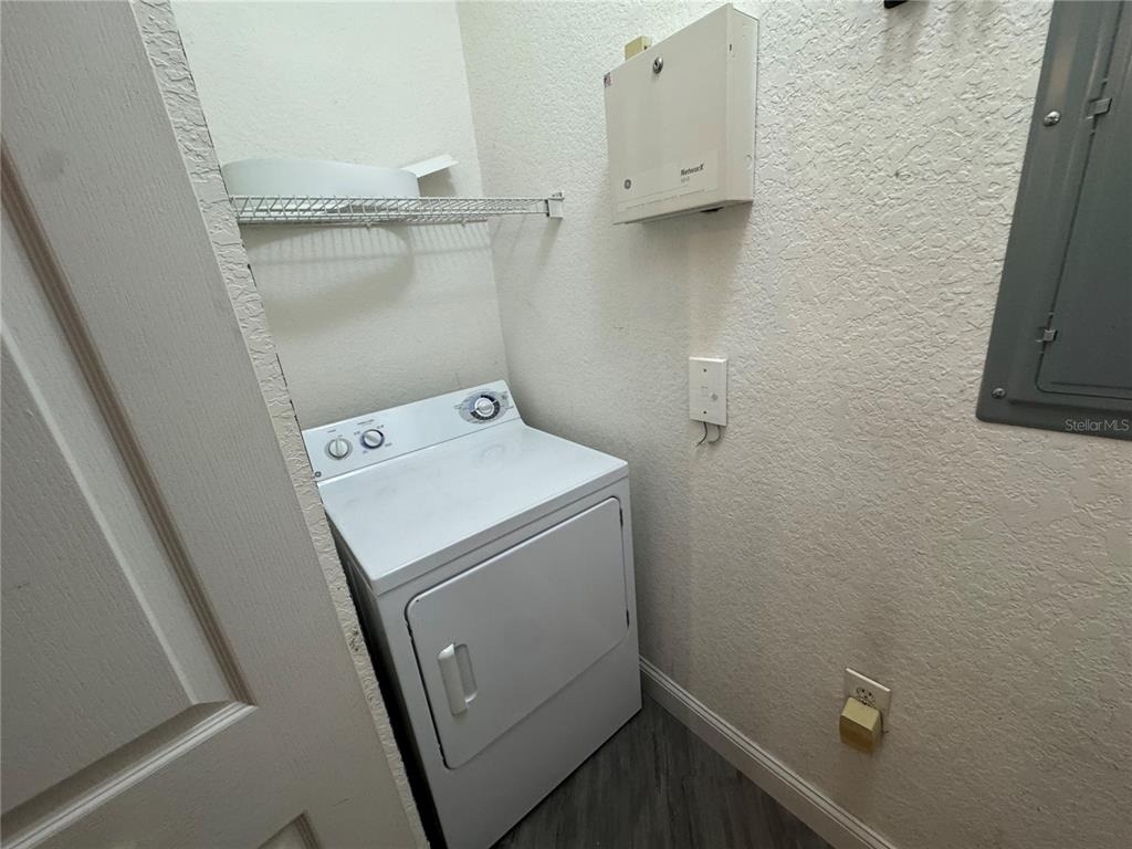 6149 Metrowest Boulevard - Photo 9