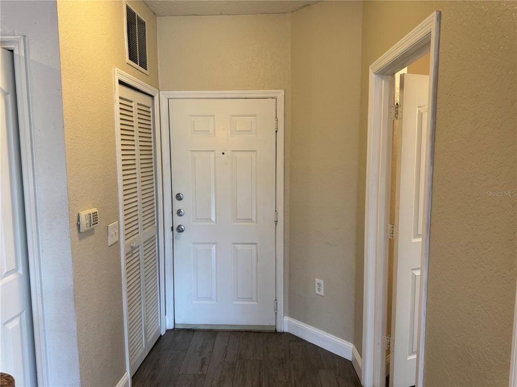 6149 Metrowest Boulevard - Photo 3