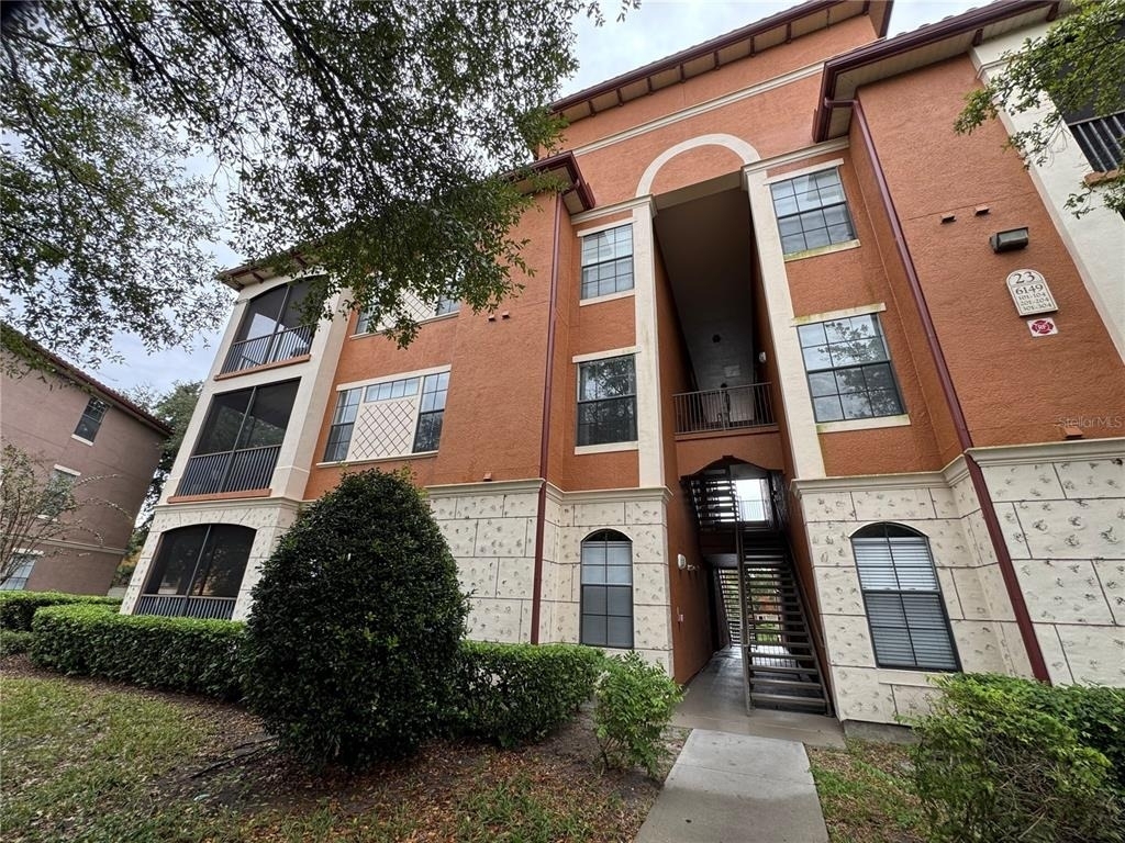 6149 Metrowest Boulevard - Photo 0