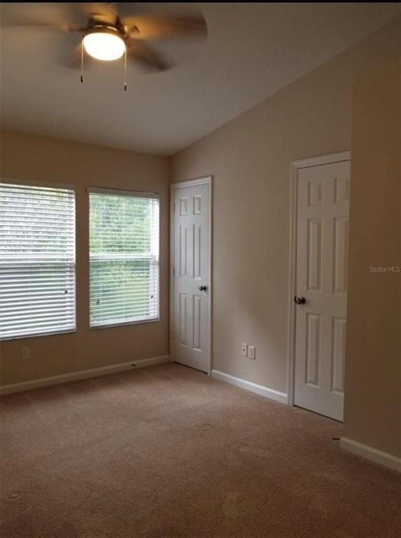 822 Shropshire Loop - Photo 3