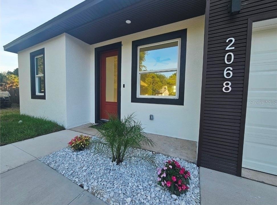 2068 Dixie Ave - Photo 0