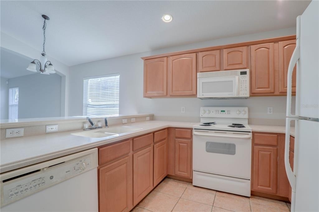 9983 Brodbeck Boulevard - Photo 11