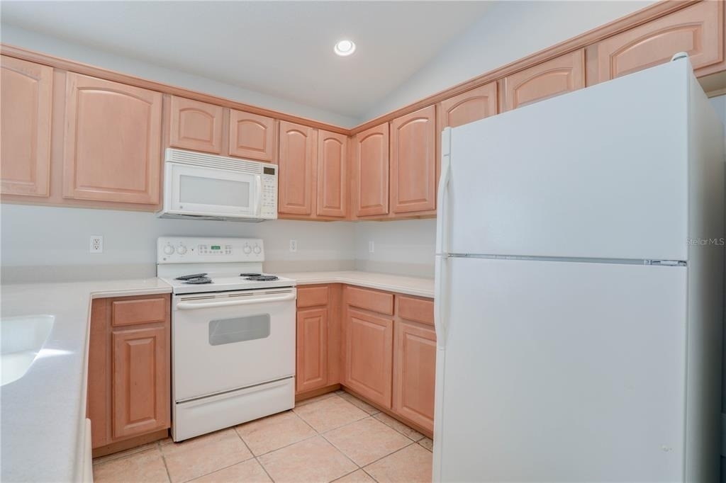 9983 Brodbeck Boulevard - Photo 12
