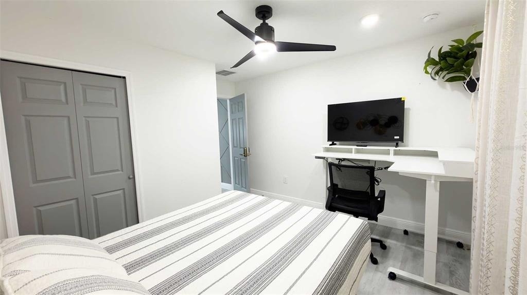 1414 E Harding Street - Photo 32