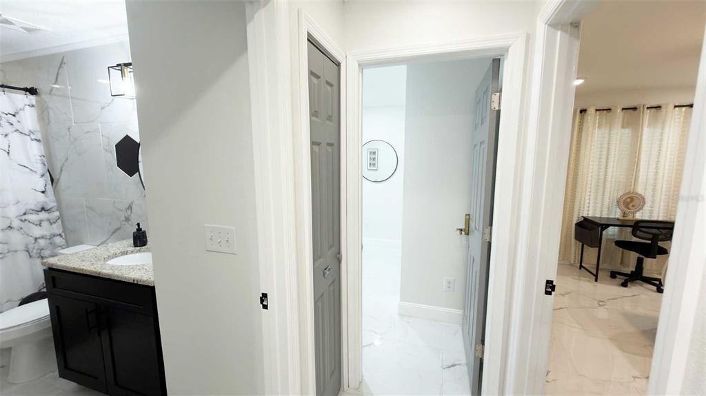 1414 E Harding Street - Photo 16