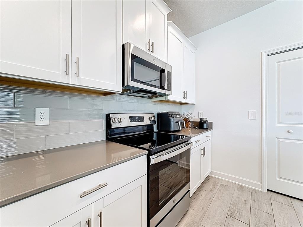 3077 Ella Way - Photo 11
