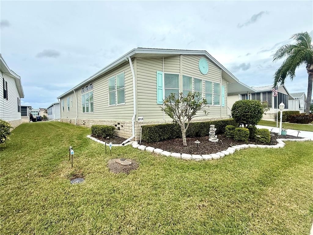 8713 E 28th Avenue - Photo 3