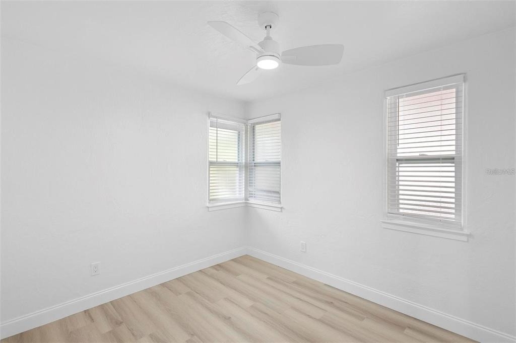 263 Williams Avenue - Photo 13