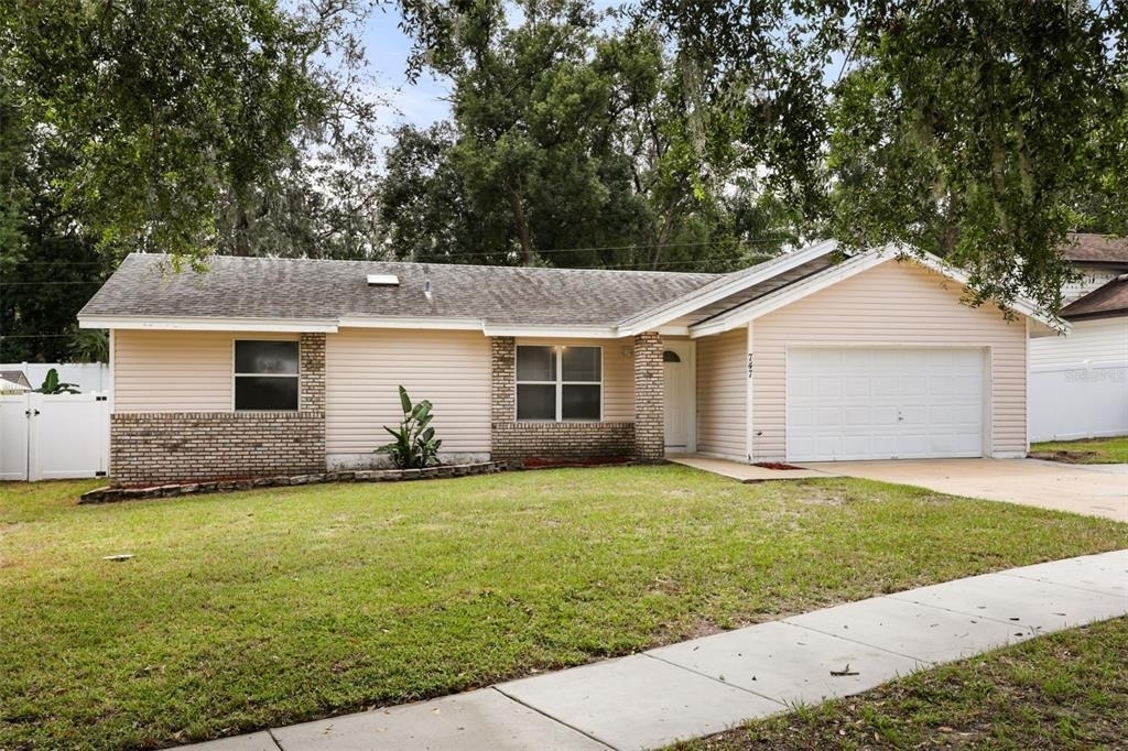 747 Monroe Harbor Place - Photo 1