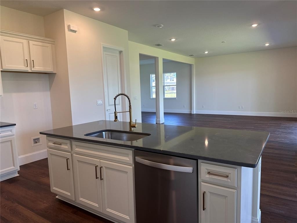 16645 Lone Oak Circle - Photo 13