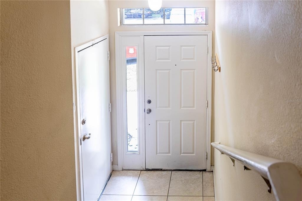 6438 S Goldenrod Road - Photo 2