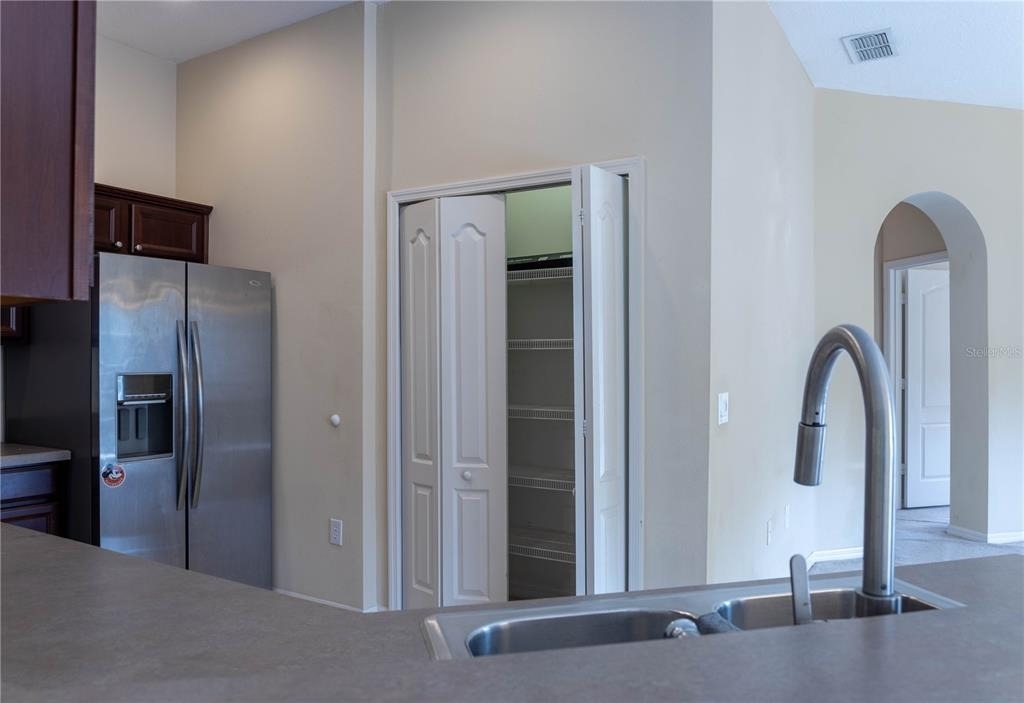 6438 S Goldenrod Road - Photo 9