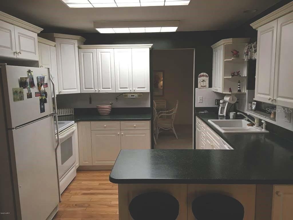 4825 Squires Drive - Photo 4
