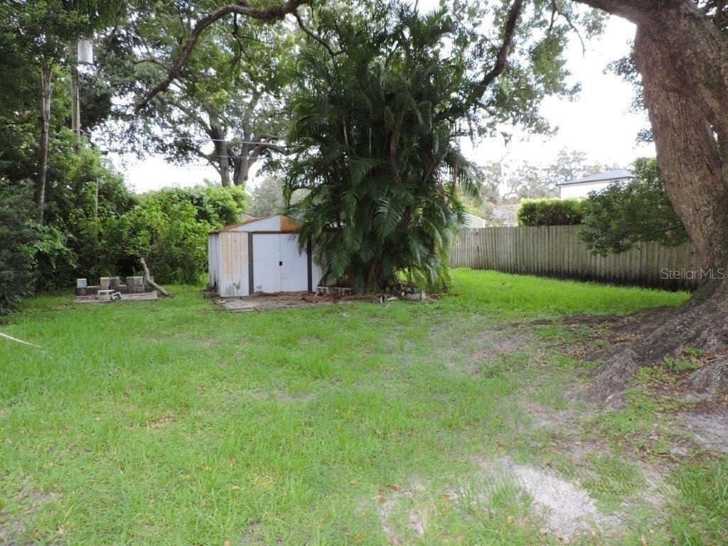 2811 Elizabeth Avenue - Photo 17