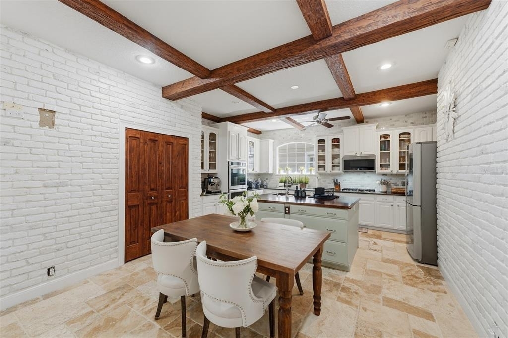 11438 Claymont Circle - Photo 9