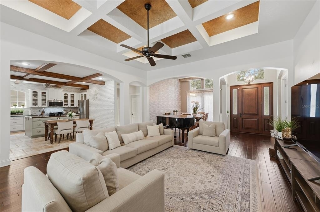 11438 Claymont Circle - Photo 5