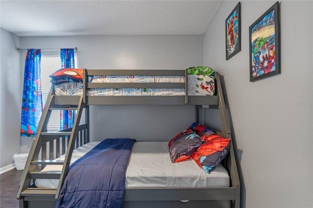 817 Highgate Park Boulevard - Photo 4