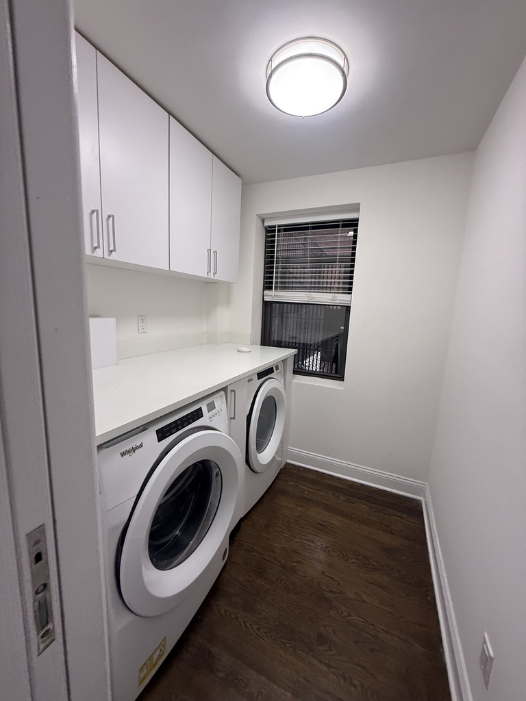 96 5th Avenue - Photo 8